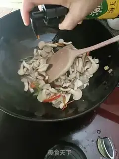 Make Fry eggs step 3