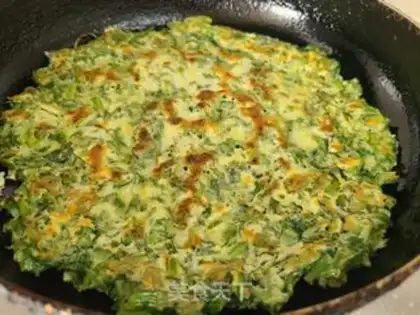 Make An egg pancakes step 6