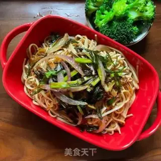Make Onion noodle step 9