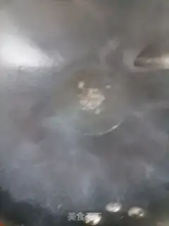 Make Red burning fan bones step 2
