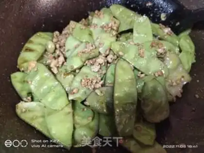 Make Meatloaf and lentils step 3