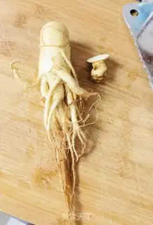 Make The fresh ginseng pharmacist broth step 1