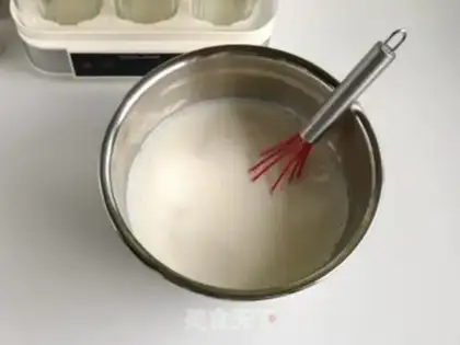 Make Honey cinnamon yogurt step 2