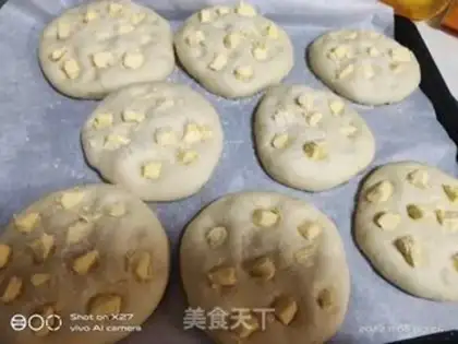 Make Egyptian butter bread step 8