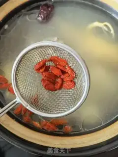 Make The fresh ginseng pharmacist broth step 5
