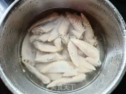 Make Hot chicken wings step 2
