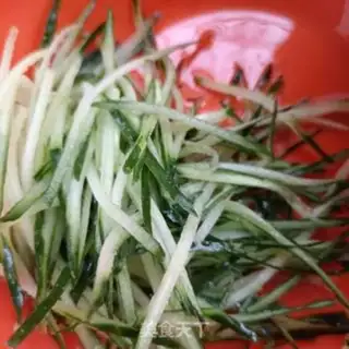 Make And when the fragrance is fragrance.. step 1
