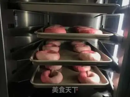 Make Double-coloured cranberry cheese nuts step 5