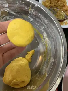 Make Apple pumpkin pie step 9