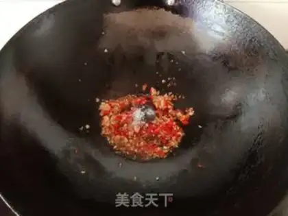 Make Garlic fans step 4