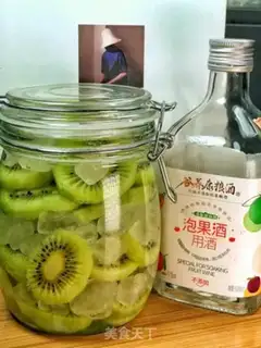 Make The monkeys make wine step 1