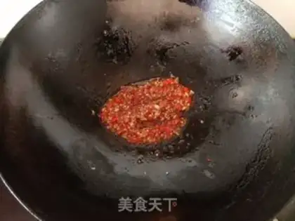 Make Garlic fans step 5