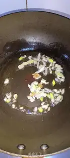 Make Fried root powder step 1