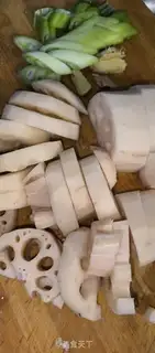 Make Lotus spinal soup step 1