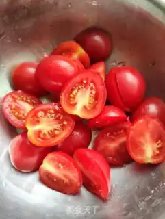 Make Gin-smoke, tomato lily soup step 2