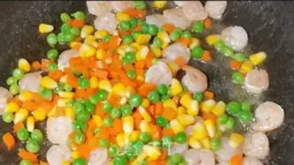 Make Shrimp rice step 5