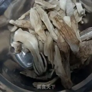 Make Fried chicken leg mushrooms step 1