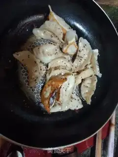 Make Fried dumplings step 3