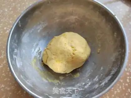 Make Pumpkin ball in the oven step 2