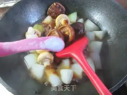 Make Twin mushrooms and melons step 4