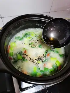 Make Shrimp porridge step 4
