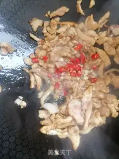 Make Garlic fried meat step 1
