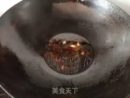 Make Pork and fried eggs step 5
