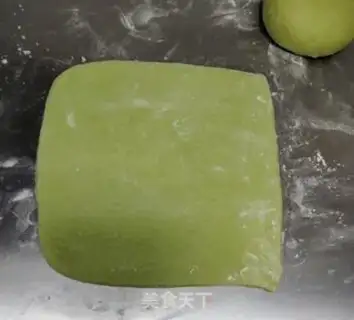 Make Coconut green tea bread step 4