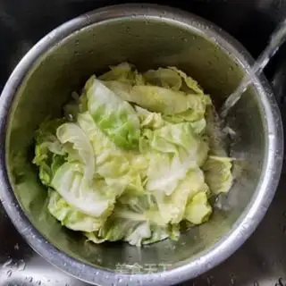 Make Hot noodle cabbage step 3