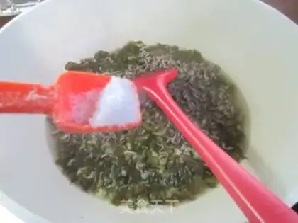 Make ♪ Pickles and swirl noodles ♪ step 5