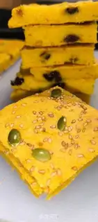 Make Pumpkin cream cheesecake step 9