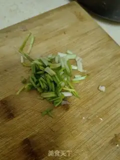 Make Sour spicy. Soup noodles step 1