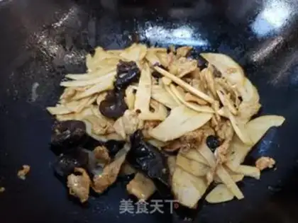 Make Lotus fried meat step 5