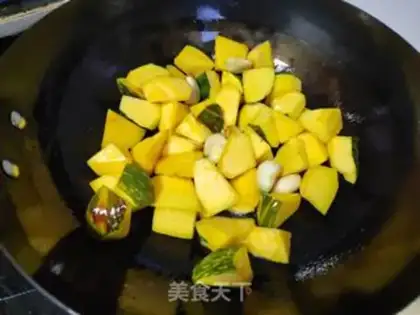 Make Pumpkin step 1