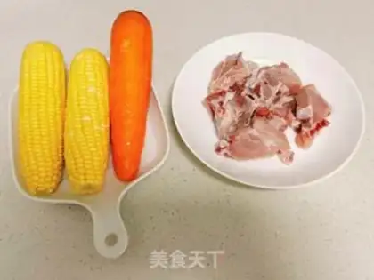Make Corn carrot bone soup step 0