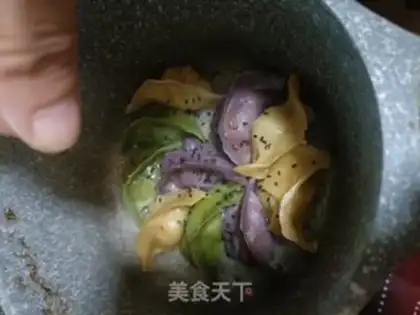 Make Vegetable dumplings step 5