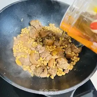 Make Honey Bean Pigfoot step 4