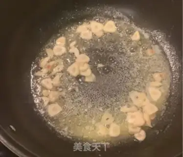 Make Garlic butter fried abalone step 2