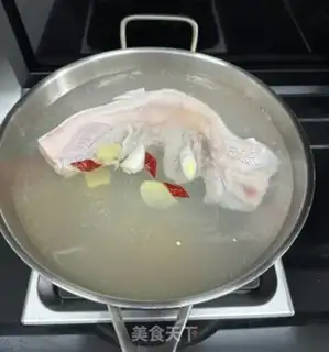 Make Scrambled meat step 1