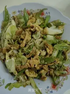 Make Eggs and cabbage step 4