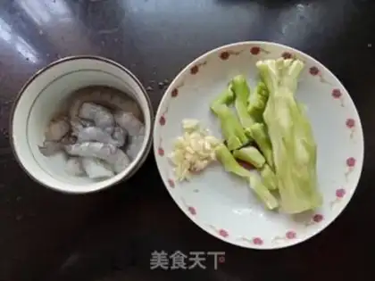 Make Shrimp with broccoli step 0