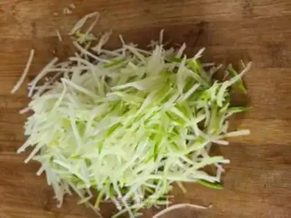 Make Soybean sprouts step 1