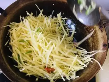 Make Twin pepper potatoes step 3