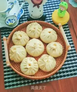 Make Pinky bean buns step 11