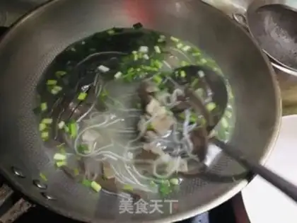 Make Duck blood fan lamb soup step 4