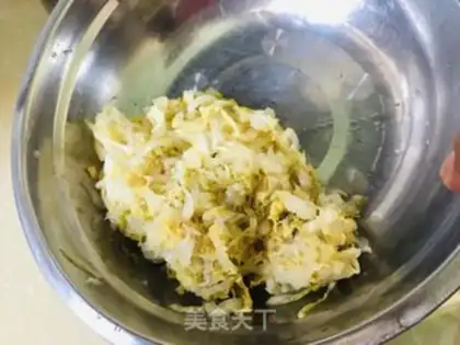 Make Sour sauce step 1