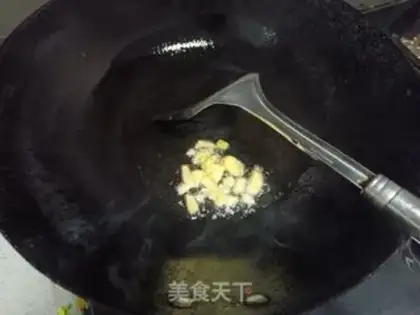 Make Crab noodles step 3