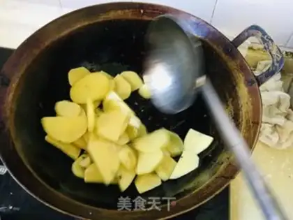 Make Potato mashed with cabbage step 0