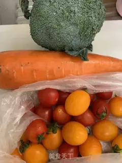 Make A vegetable Christmas tree step 0
