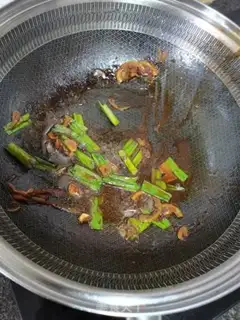 Make Red-hot bass step 5